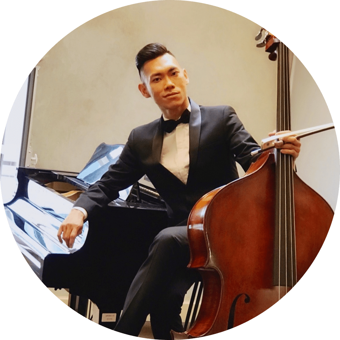 Cheyu Chang contrebasse les arènes lyriques Montmartre